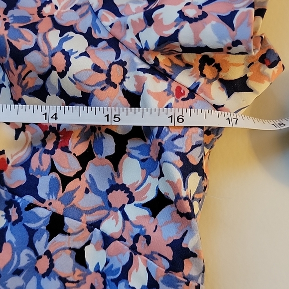 EUC TALBOTS Floral Dress SZ 8P Light Colors And Shades Of Blue - Picture 9 of 11